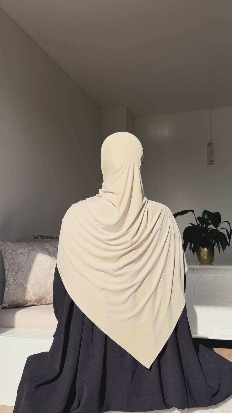@mezaoura